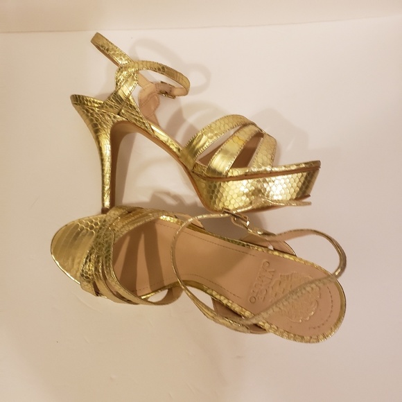 Vince Camuto Shoes - Gold Vince Camuto heels